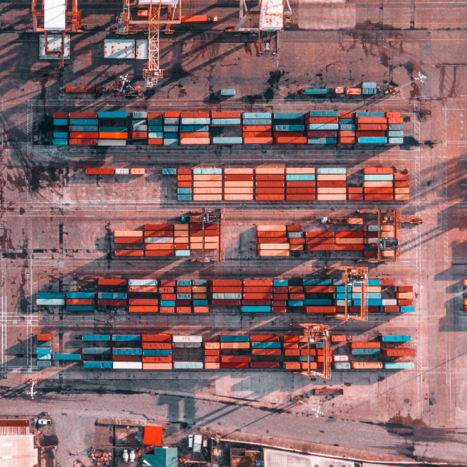 How to Choose a Customs Broker: 5 Key Criteria